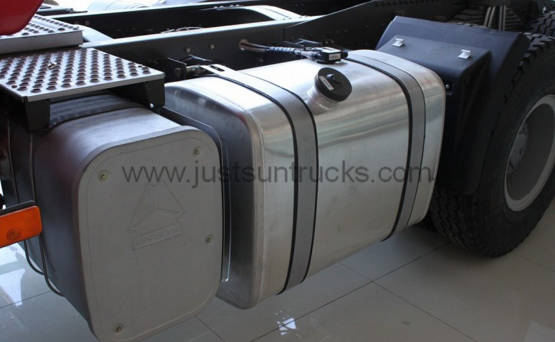 Hot Sale Sinotruk HOWO 10 Wheelers Truck Tractor with 371HP 420HP