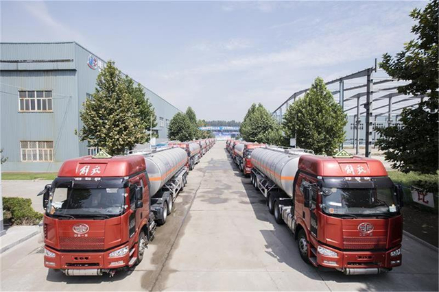 Hot Sale 30kl-40kl Aluminum Oil Tanker Trailer