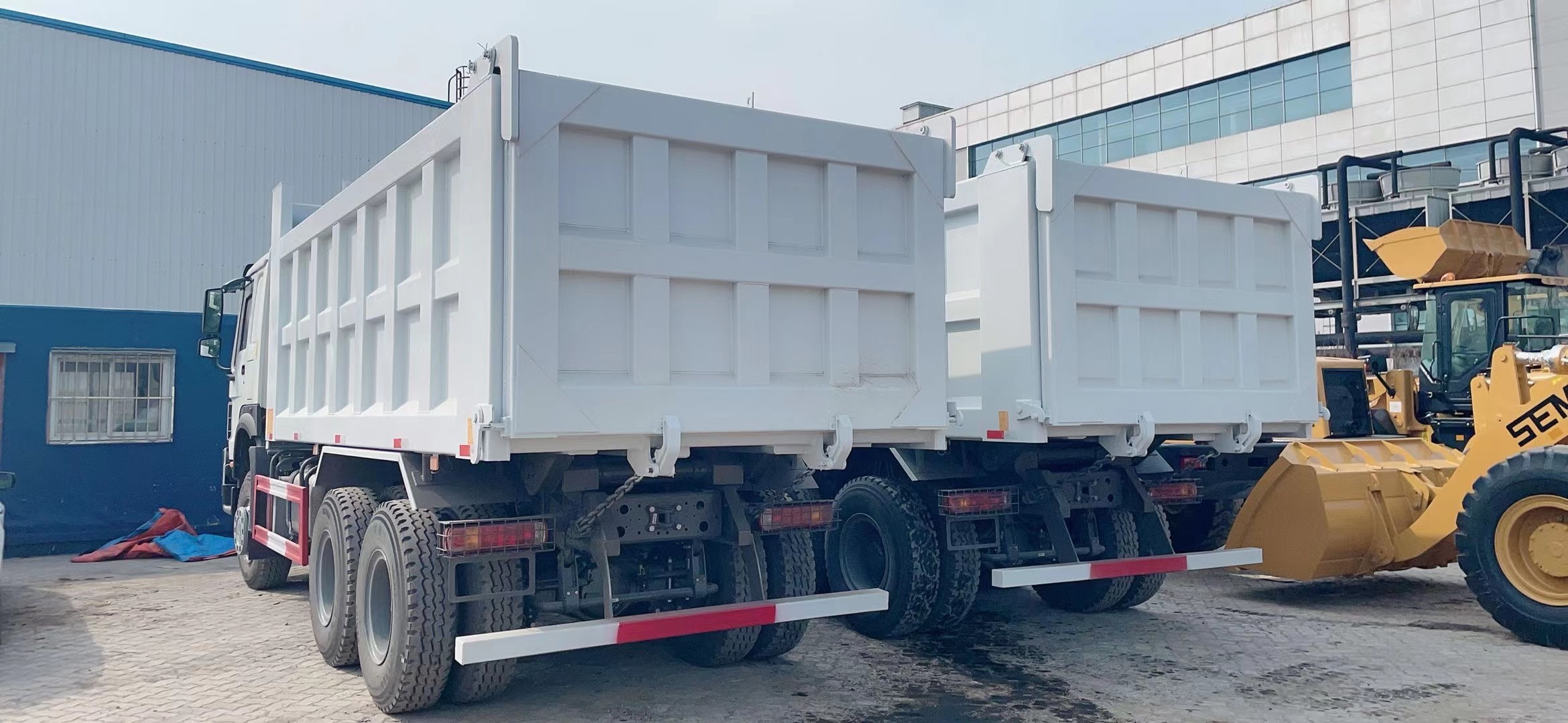 Sinotruk HOWO 6X4 Heavy Duty Truck Dump Truck