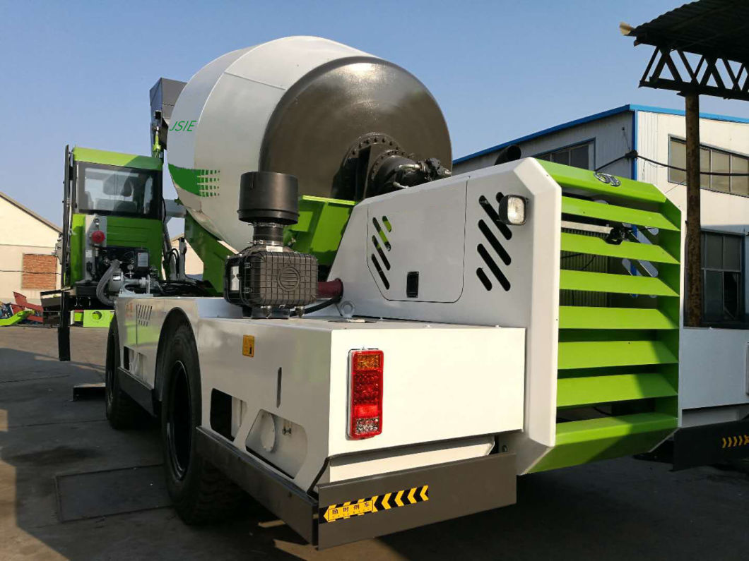 2.6 M&sup3; Self-Loading Concrete Mixer Truck