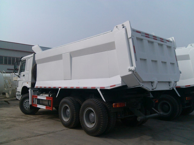 Sinotruk HOWO 10 Wheeler Dump Truck with 336HP 371HP 420HP